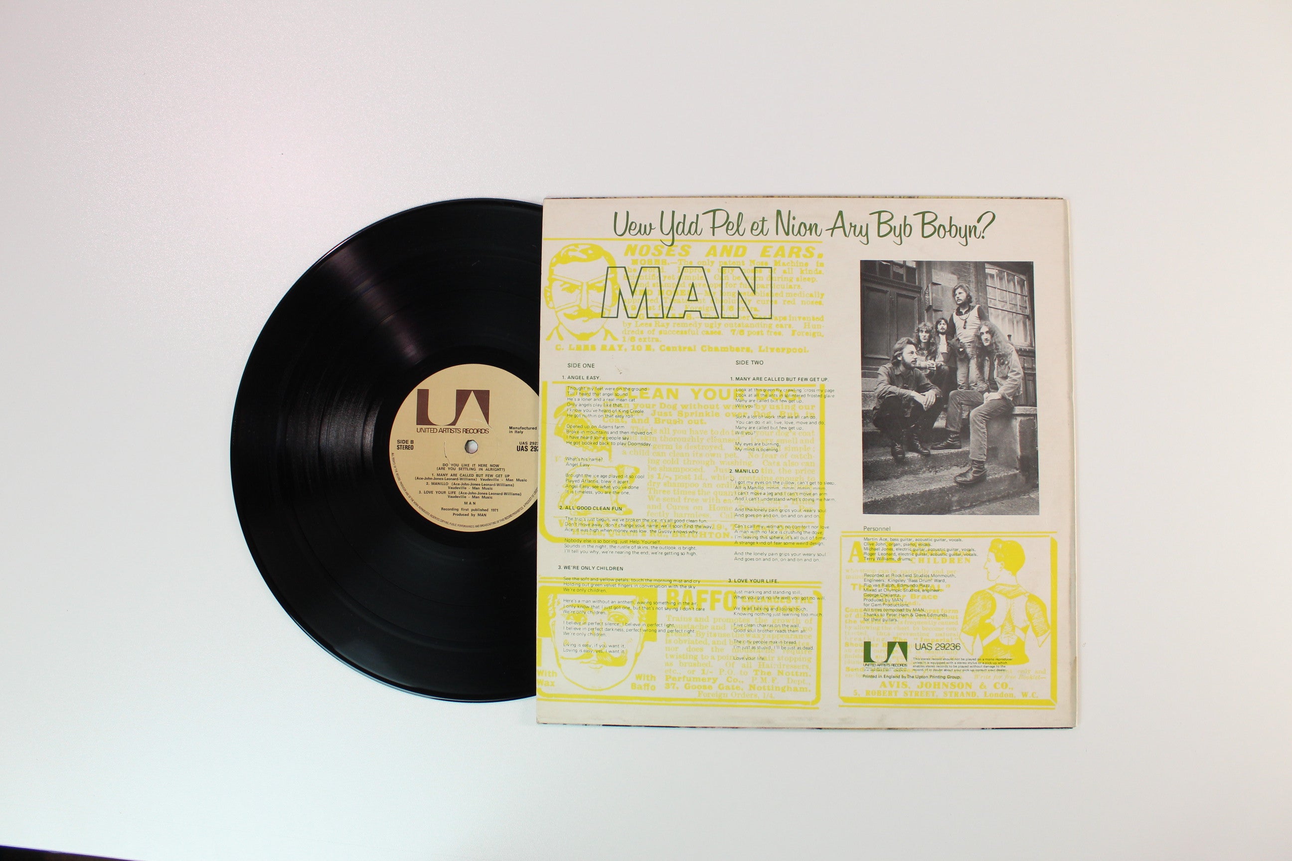 Man - Do You Like It Here Now, Are You Settling In? on United Artists Records - Italian Pressing