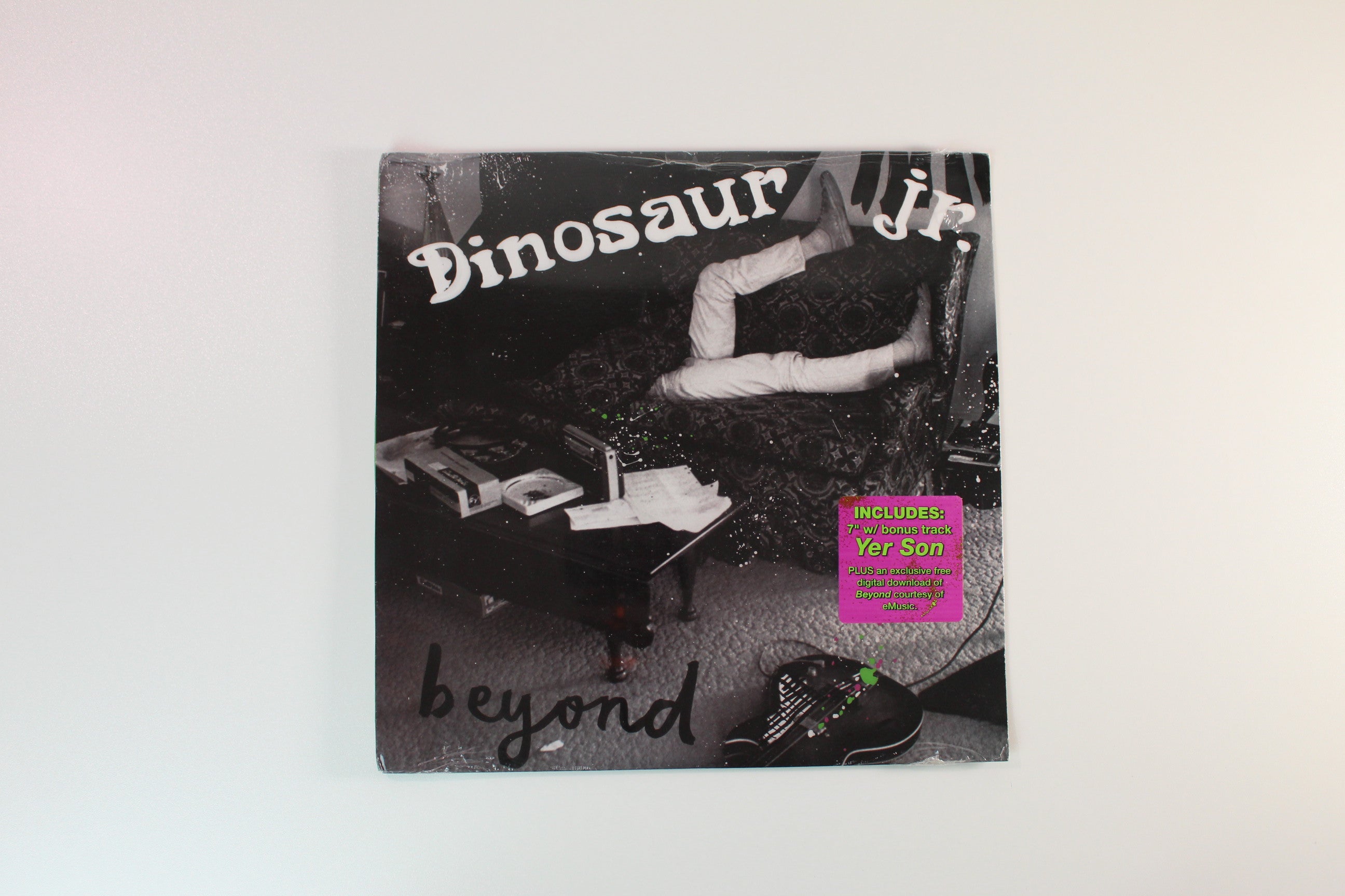 Dinosaur Jr. - Beyond on Fat Possum With 7" Sealed