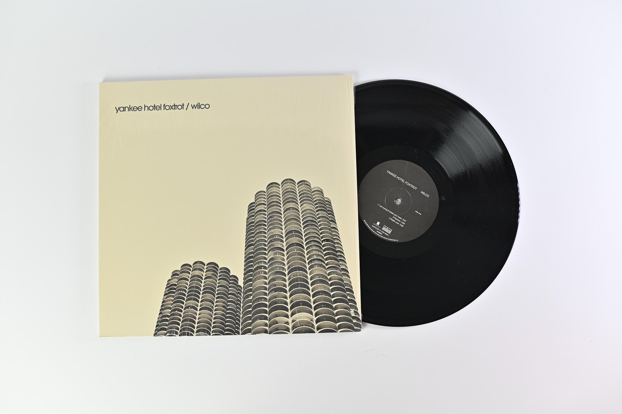 Wilco - Yankee Hotel Foxtrot on Nonesuch Sundazed