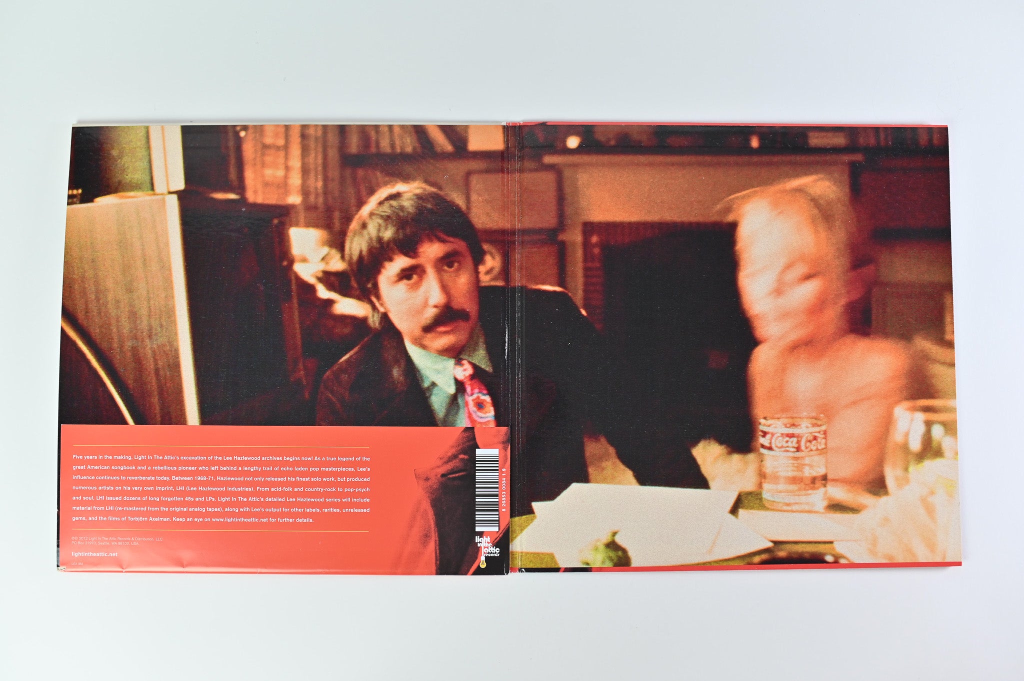 Lee Hazlewood - The LHI Years: Singles, Nudes & Backsides (1968-71) on Light In The Attic