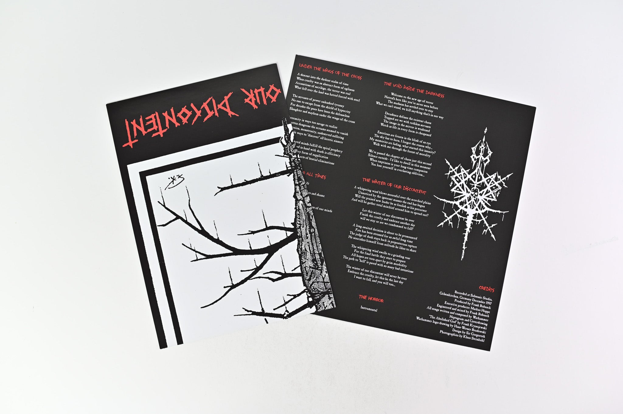 Warhammer - The Winter Of Our Discontent on The Devil's Elixir's Ltd White Vinyl Reissue